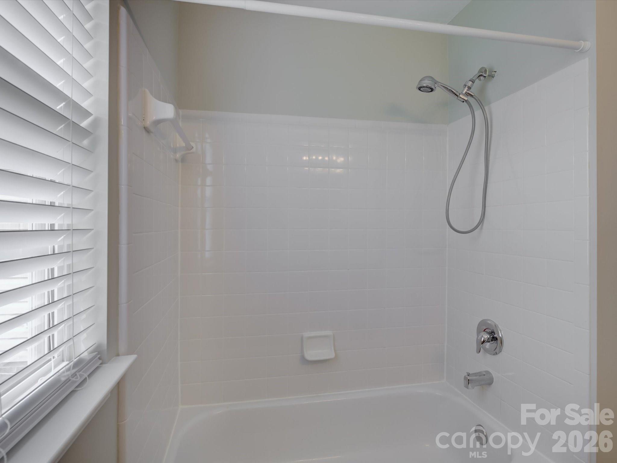 Hollythorn - Residential