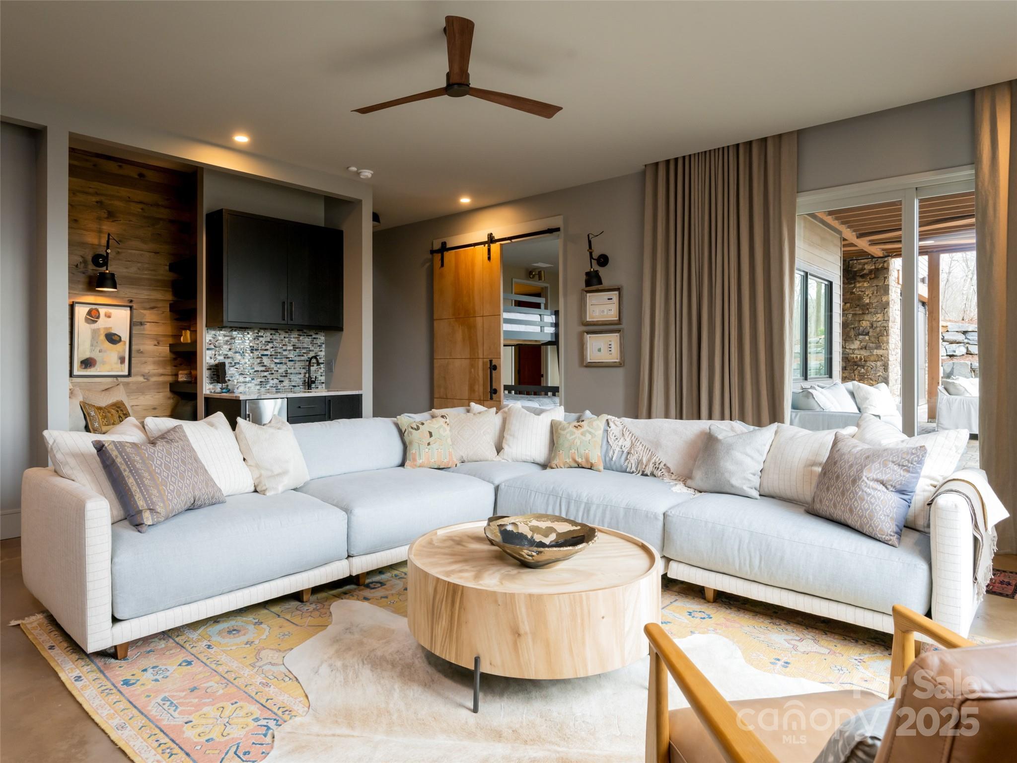 High Hickory - Residential