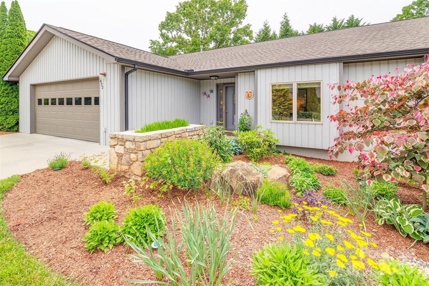 All one-level Kyfields gem! Meticulously maintained, turn-key property with highly desirable floor plan. The home feels light & bright thanks to vaulted ceilings, plentiful windows, & well-positioned skylights. Ideal kitchen layout with "leathered" granite countertops. Open Dining & Living Room to entertain. Inviting screened-in porch flows so well it truly expands your daily living space. In your generous owner's suite, wake to sounds & sights of birds playing in crepe myrtles & rhododendrons. You'll find hall bath, laundry, & closets where they make sense. A second bedroom/study/office space provides options. Utility room w/sink off 2-car garage, great for crafts and hobbies. Welcoming entryway with professionally planted gardens for year-round blooms. Sited on the outer edge of community, surrounded by nature & quiet. Feels like home as soon as you walk through the door! Built during final development phase, this home benefits from design & function improvements from earlier models.