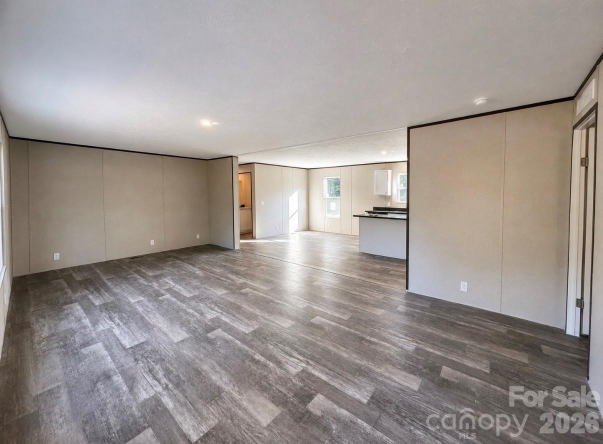 5932 Shirley Road