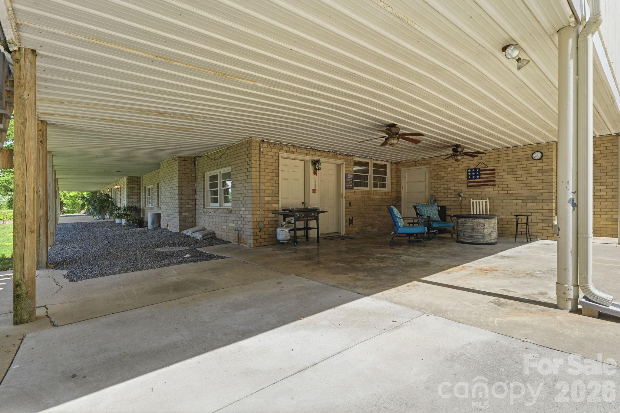 Shady Cove - Residential