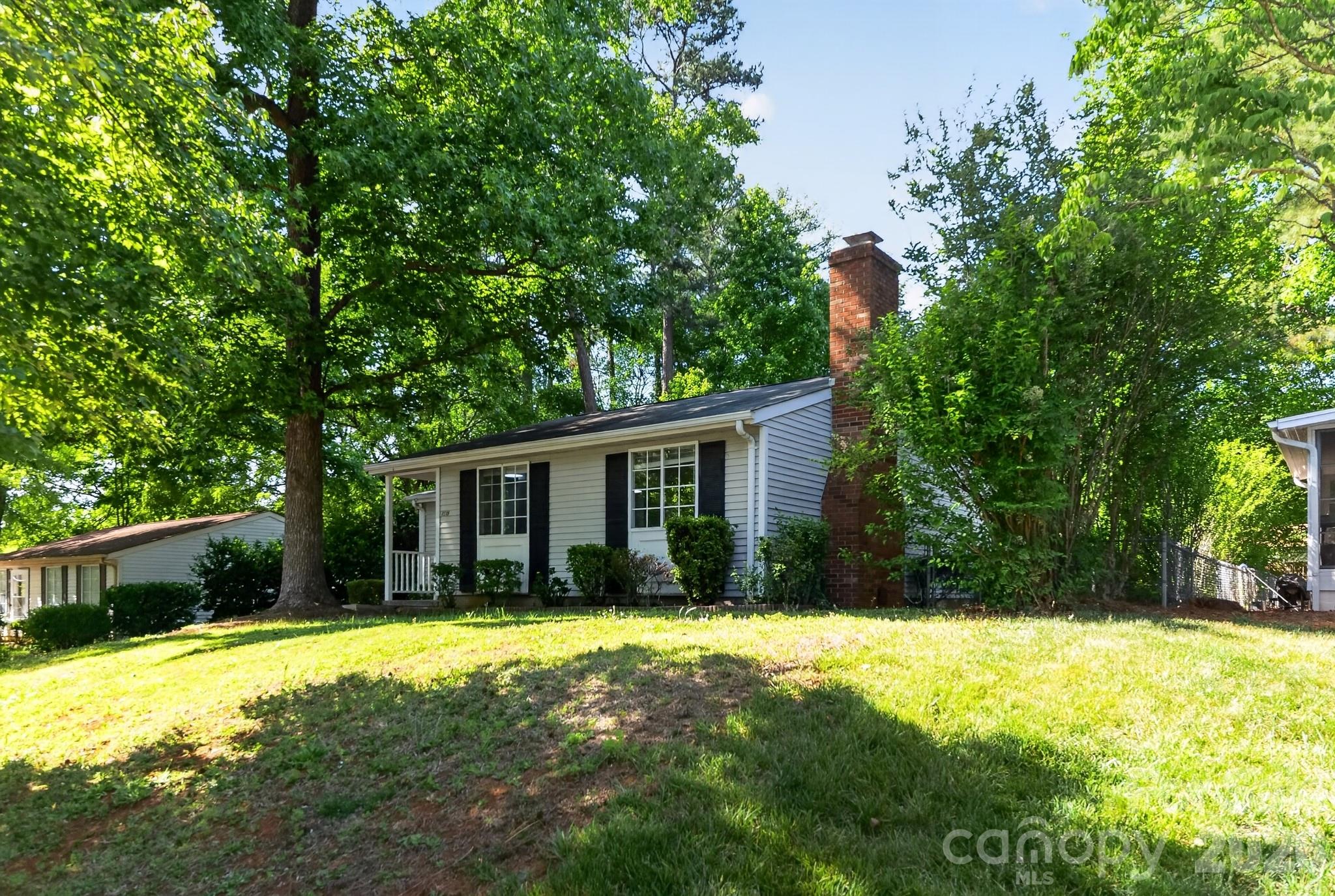 Idlewild South - Residential
