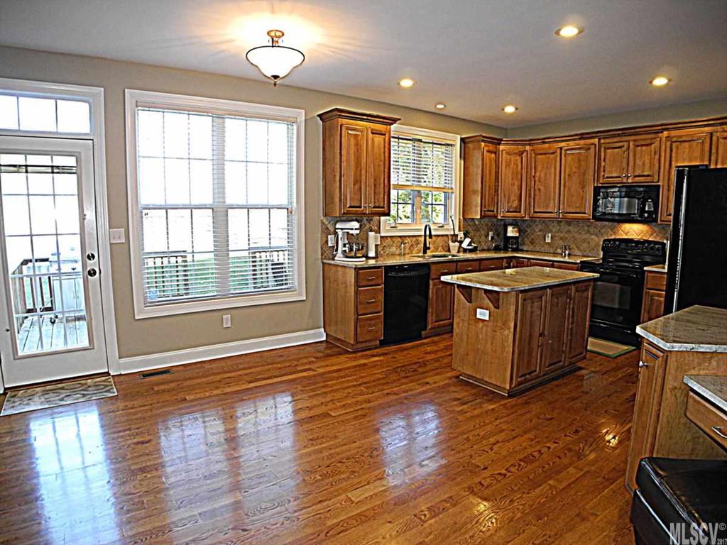 Victoria Creek - Residential