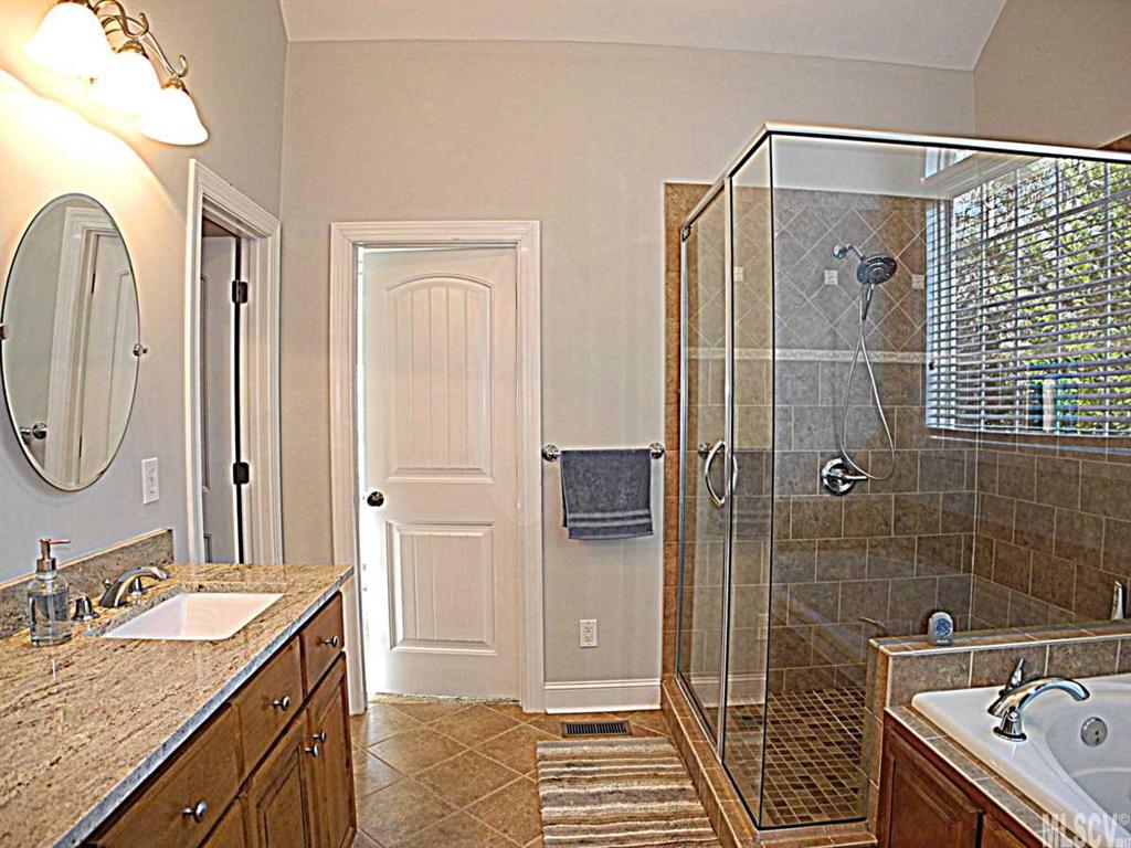 Victoria Creek - Residential