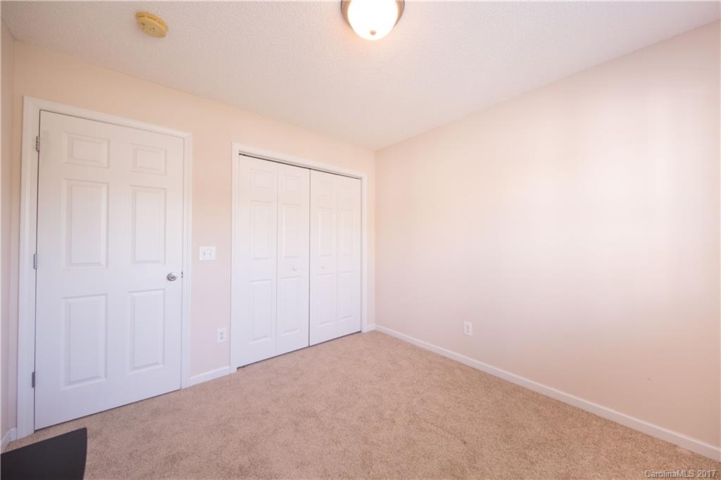 Hallmark Glen - Residential