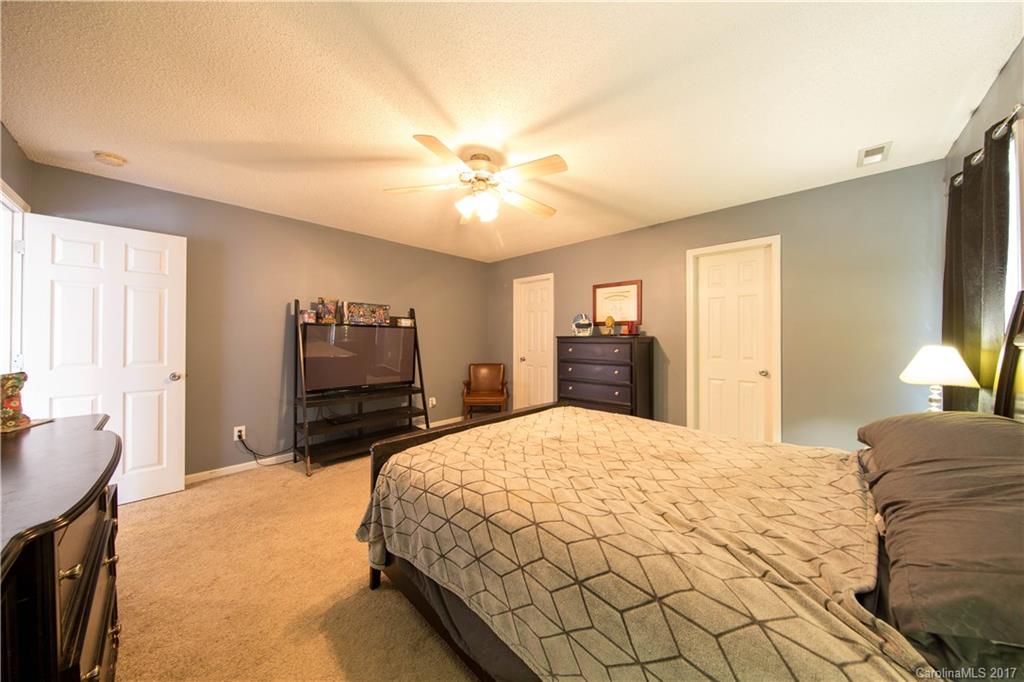 Hallmark Glen - Residential