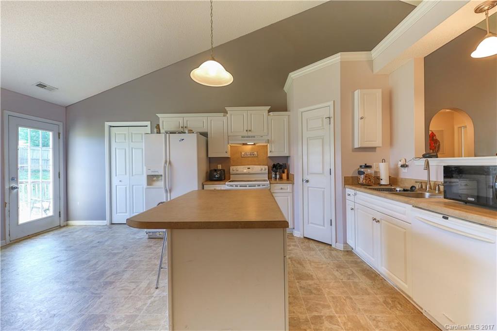 Hallmark Glen - Residential