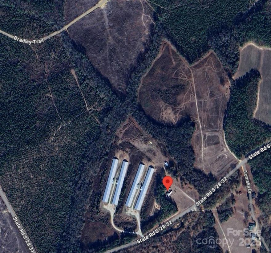 Available: Package of 2 parcels totalling 65 acres of land includes 100 000 sq ft of chicken houses (4 x 25 000 sq ft each) .
Amazing Flexible Opportunity for
1) business/Farming: clean and use as chicken poultry egg horses hydrophonic mushroom or other type of  Farm
2) 65 acres of agricultural land can be used for Fir Trees Growing, Timber
3) Residential Development Land
4) Equipment storage 
5) Venue for events 
and more !