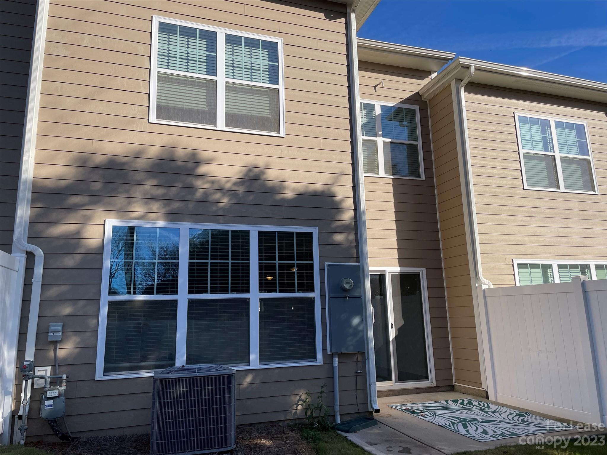 The Woods at Davis Lake - Residential Lease