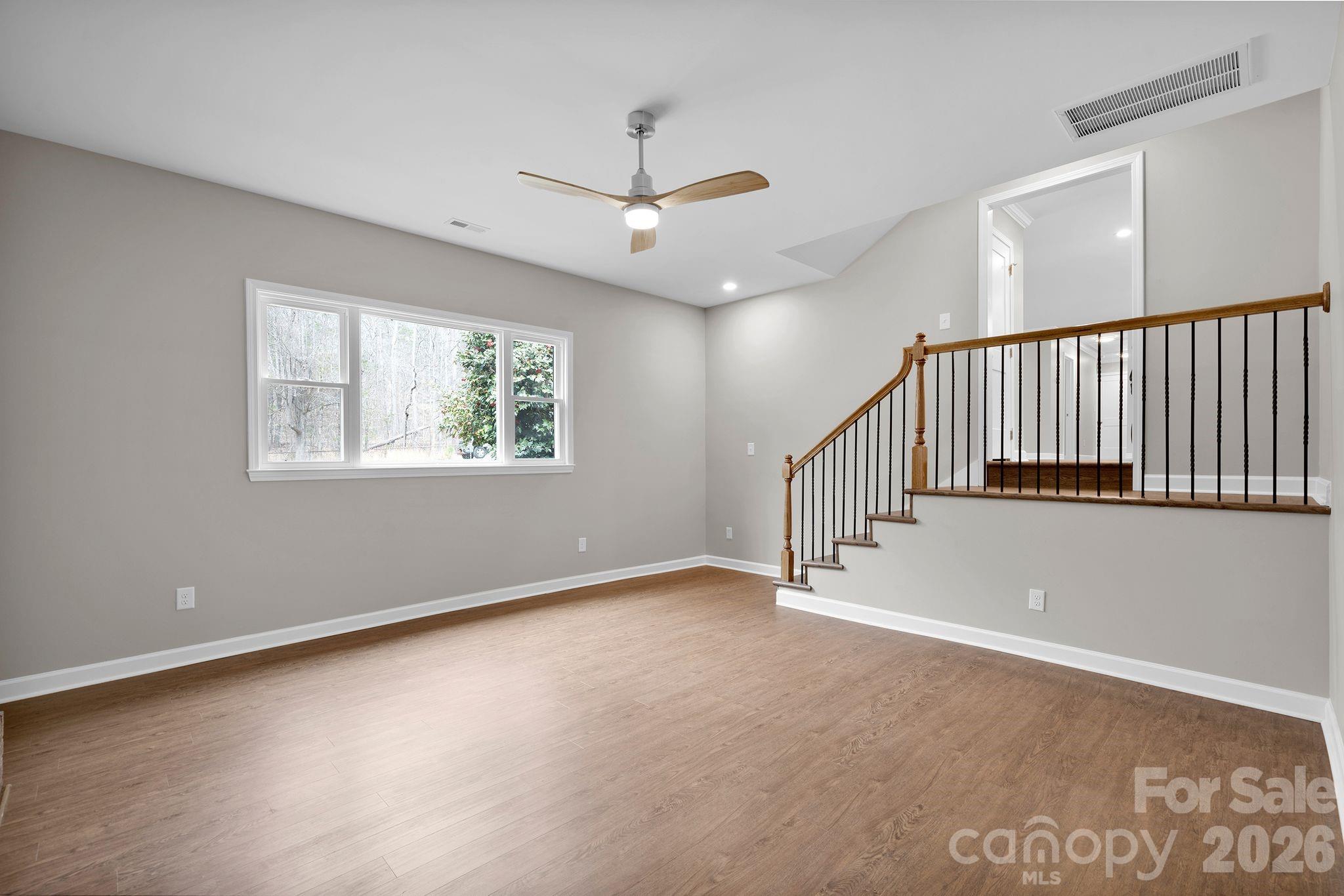 Hollandale - Residential