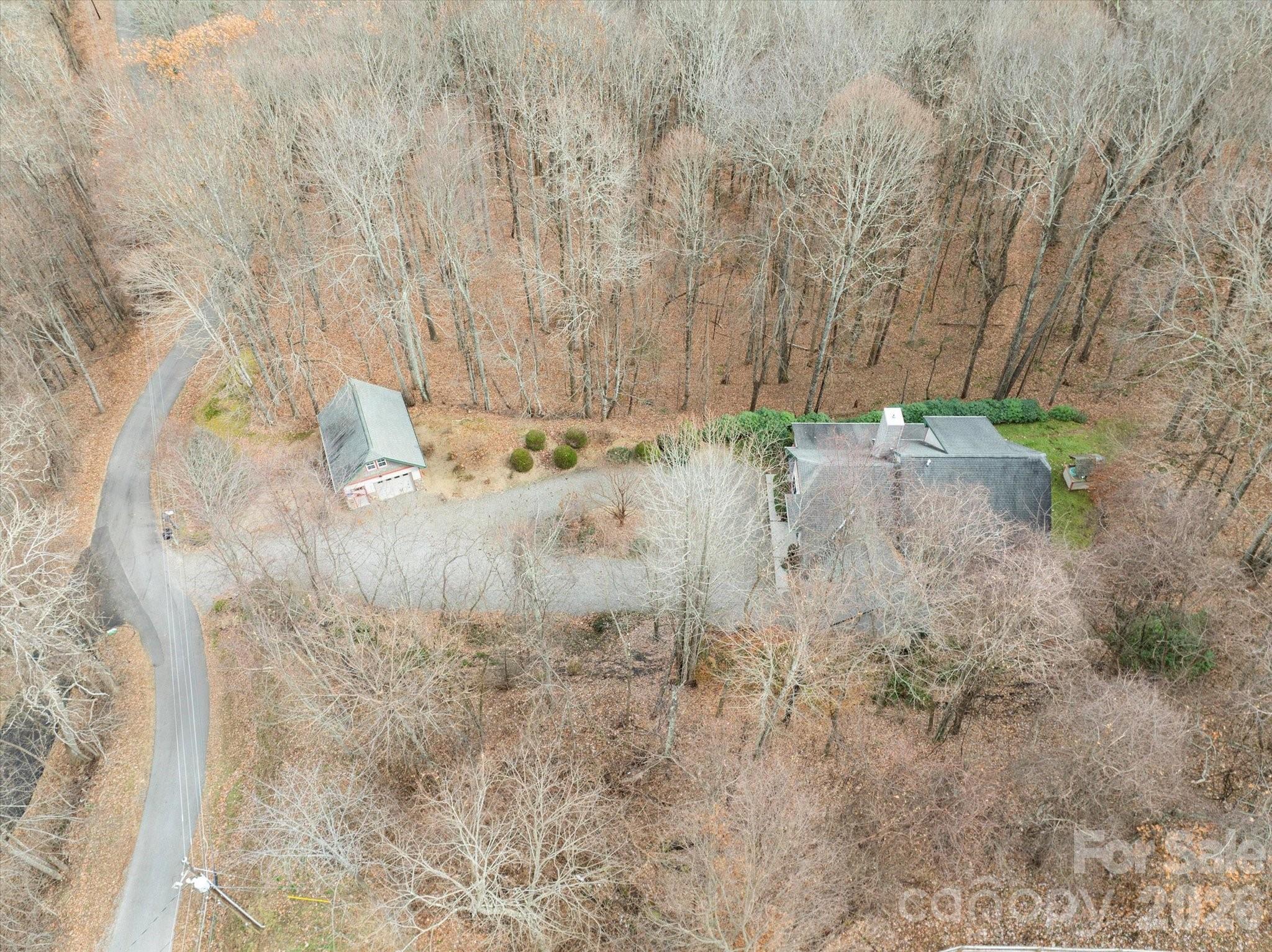 Walker-In-The-Hills - Residential