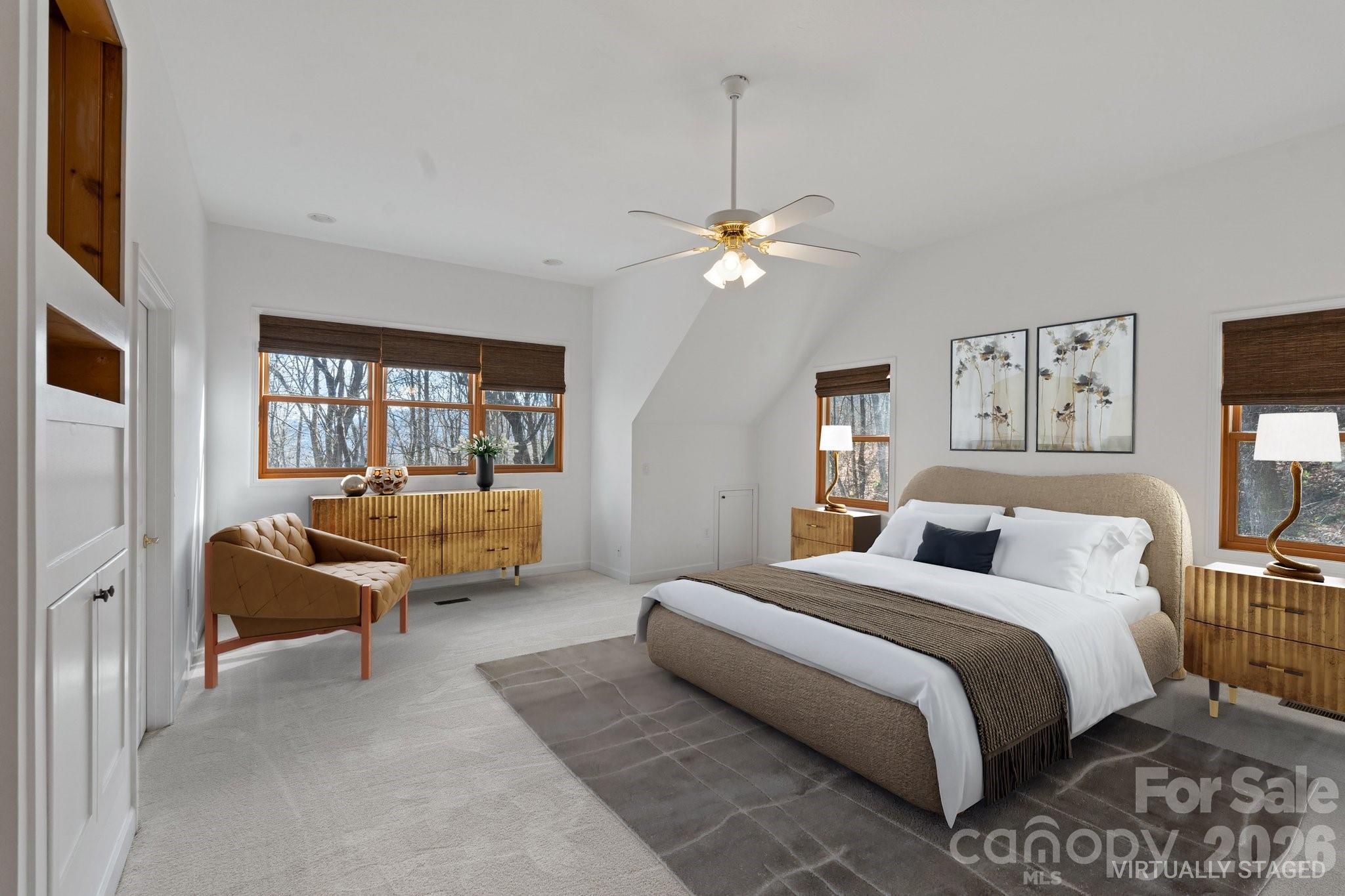 Walker-In-The-Hills - Residential