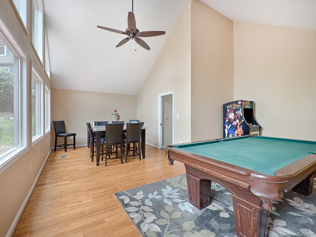 Sturnbridge - Residential