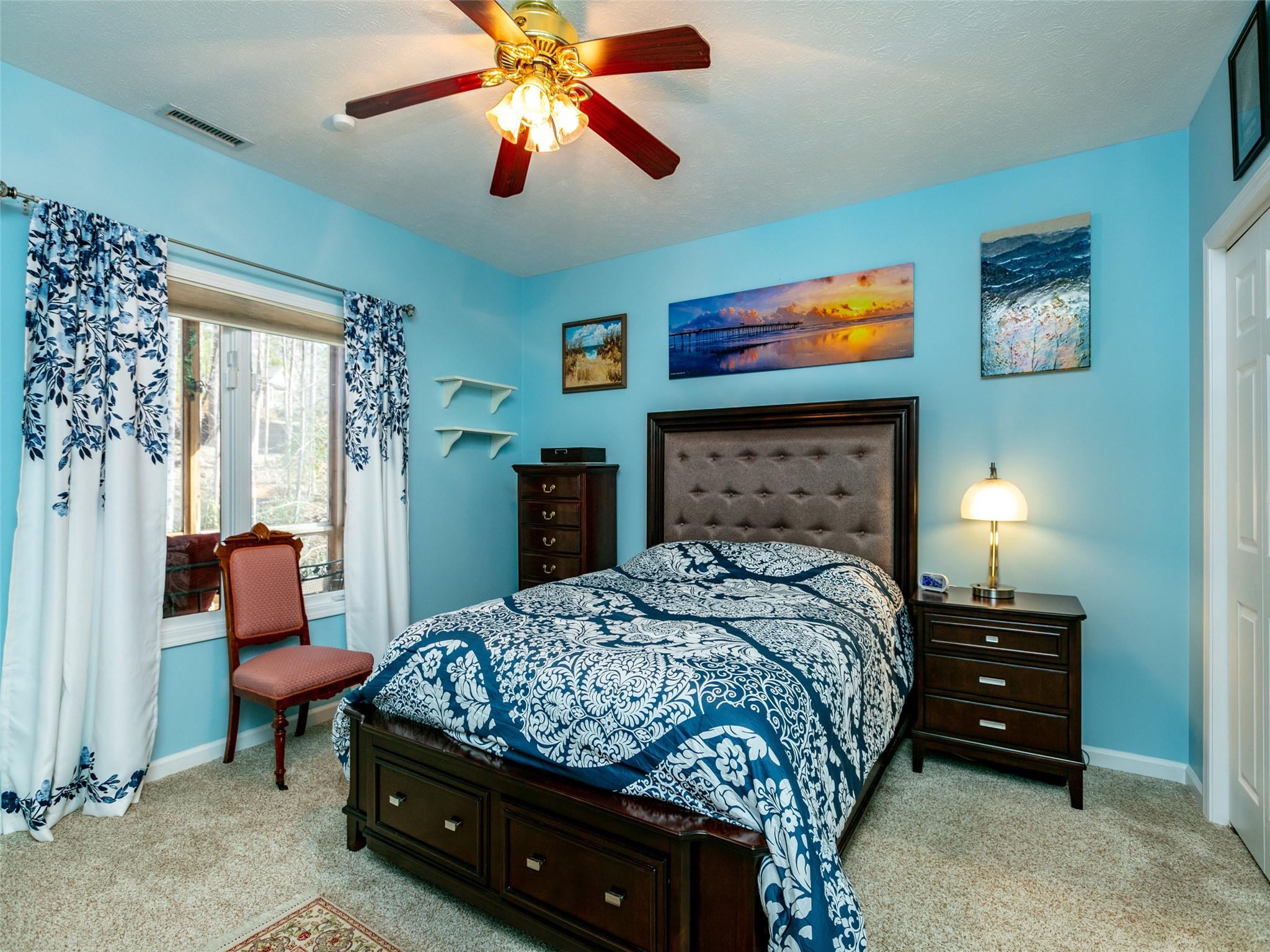 Cummings Cove - Residential