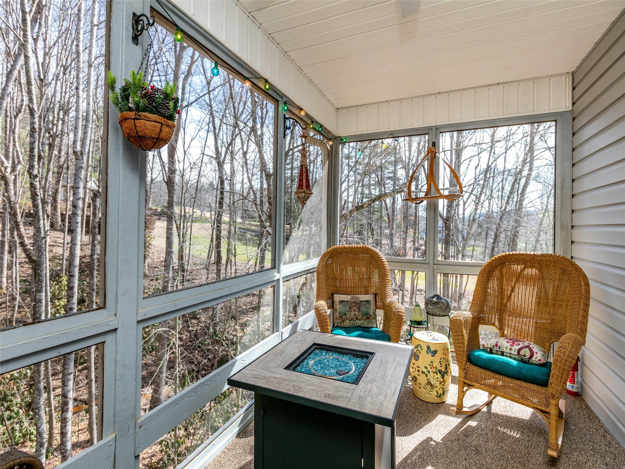 Cummings Cove - Residential