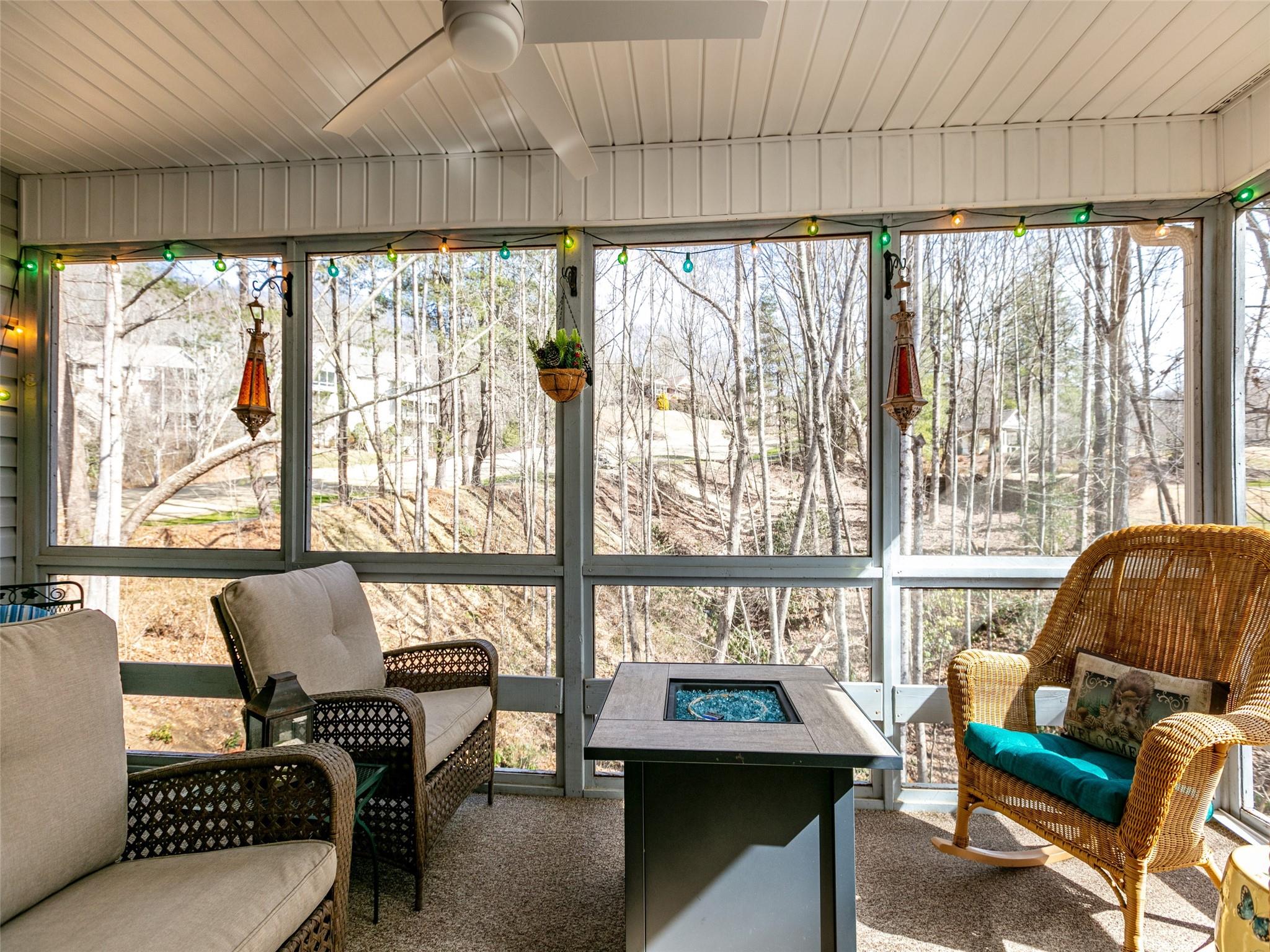 Cummings Cove - Residential