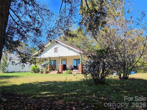 Photo of 2220 Enon Road, Morganton, NC 28655 (MLS # 4435623)