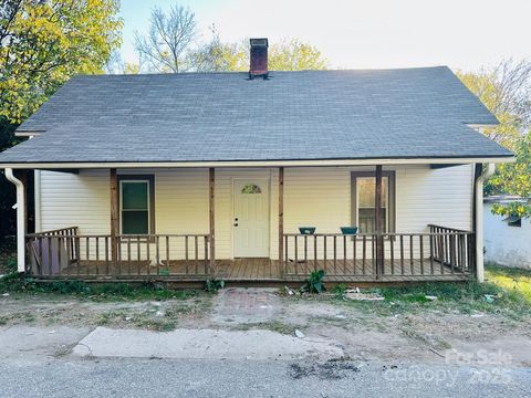 1010 13th Street 11 Lancaster SC 29720