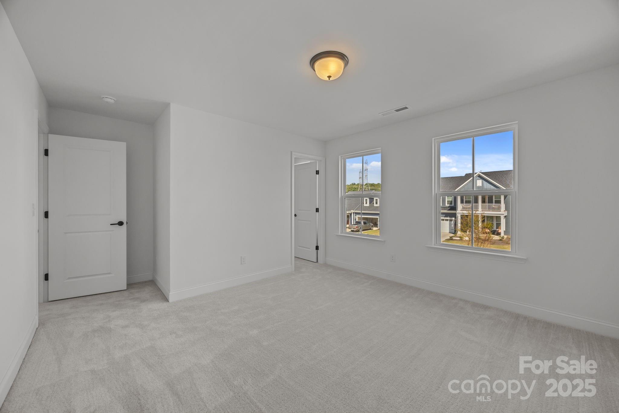 Lakeside Glen - Residential