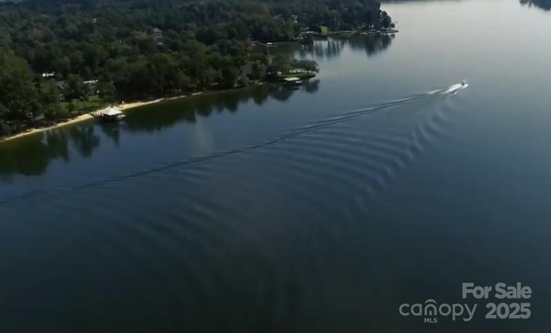 Lakeside Glen - Residential