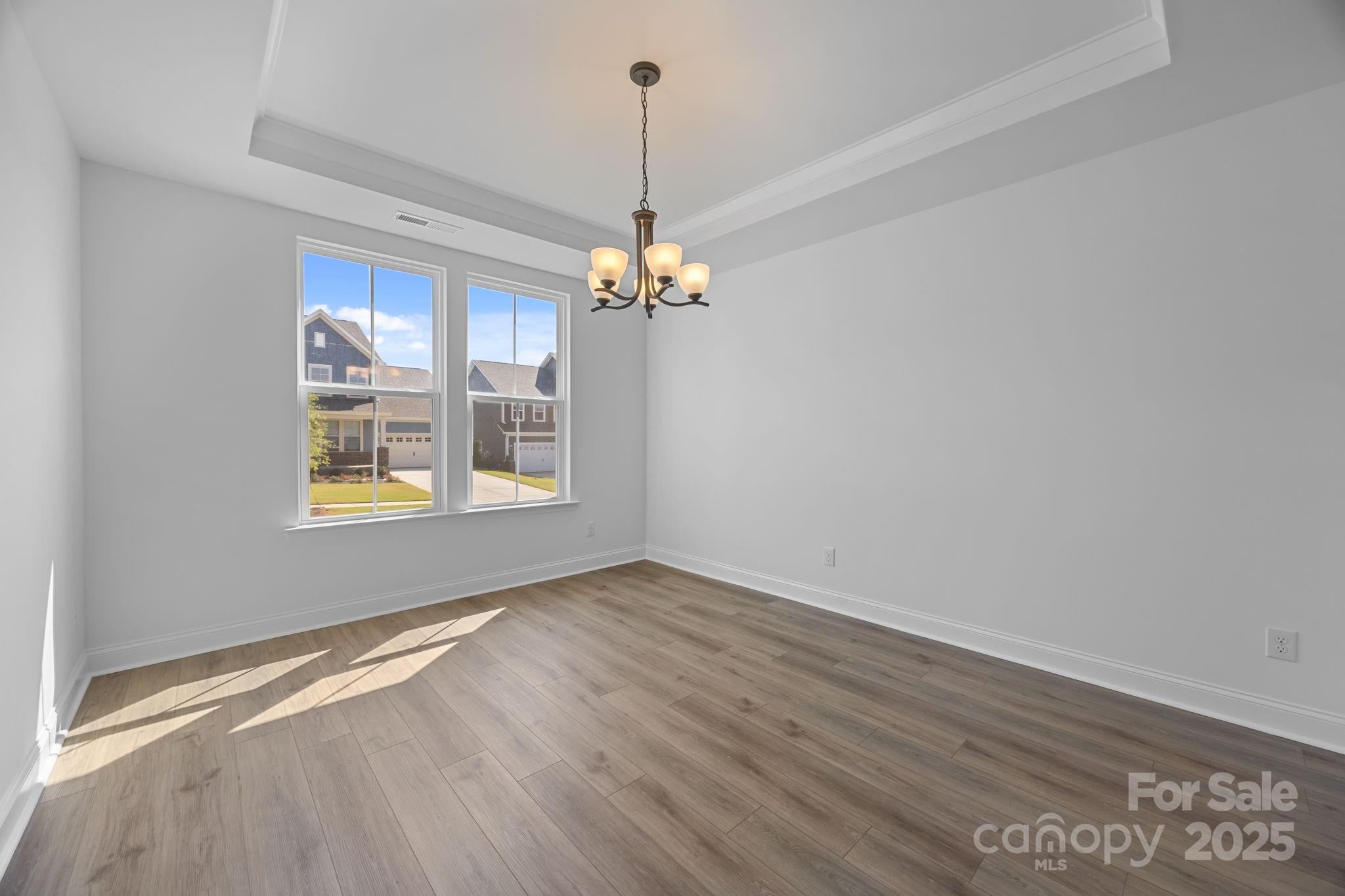 Lakeside Glen - Residential