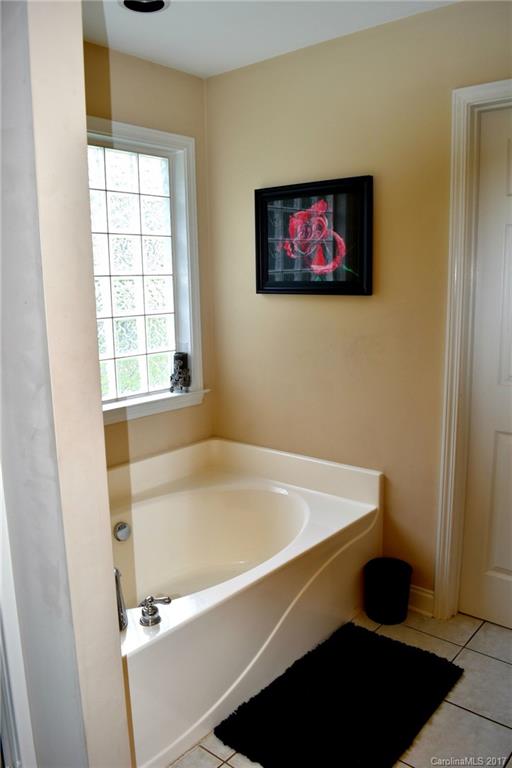 Hummingbird Ridge - Residential