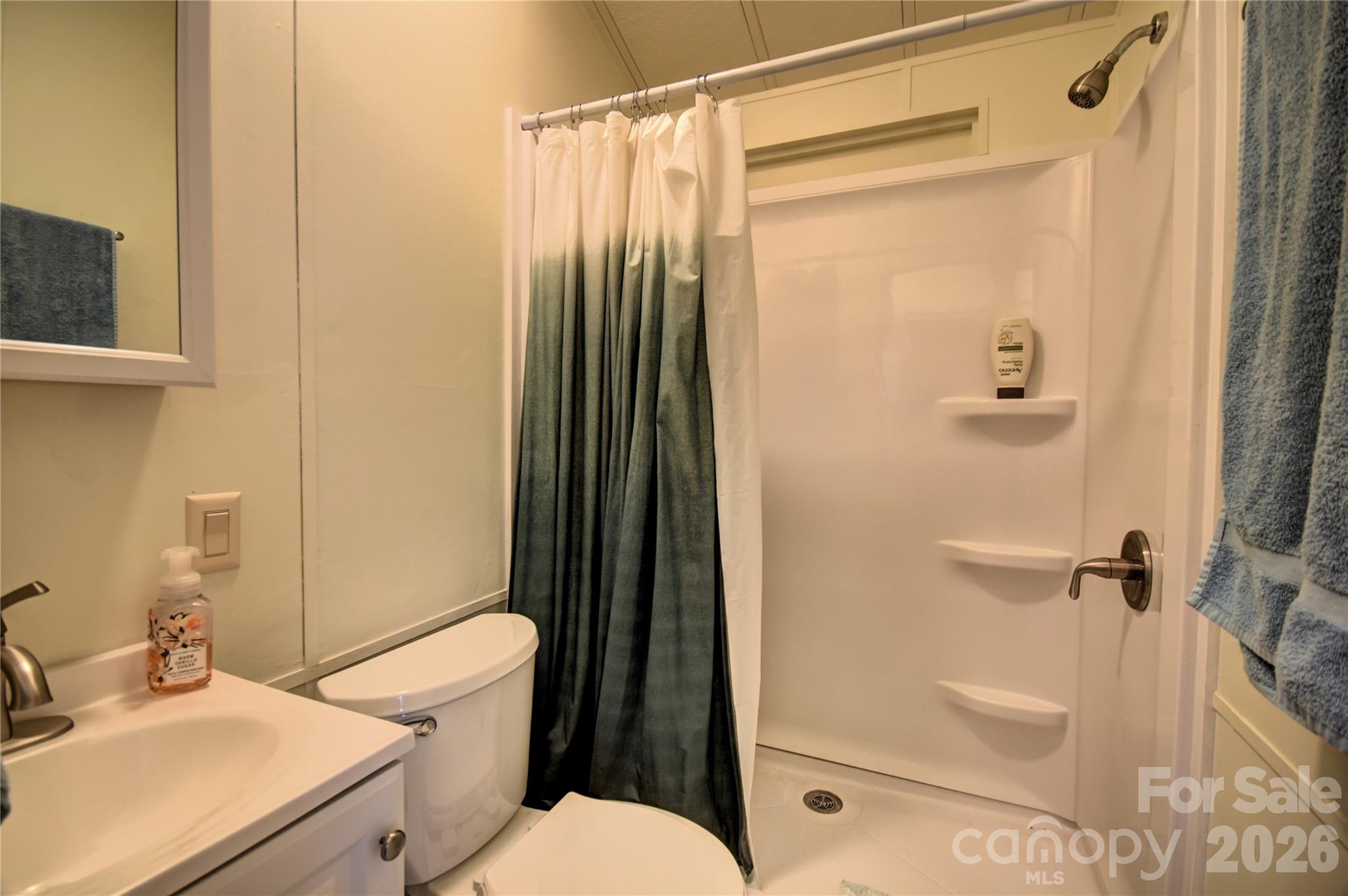 Dogwood Lakes - Residential