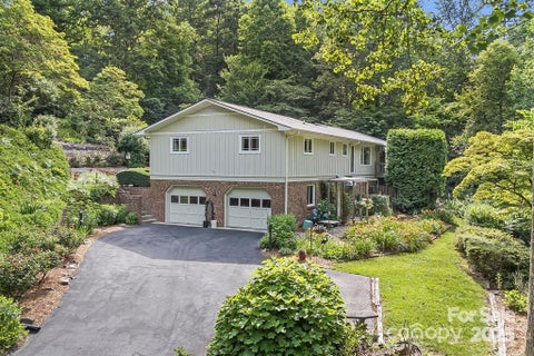 Photo for 233 Raintree Drive