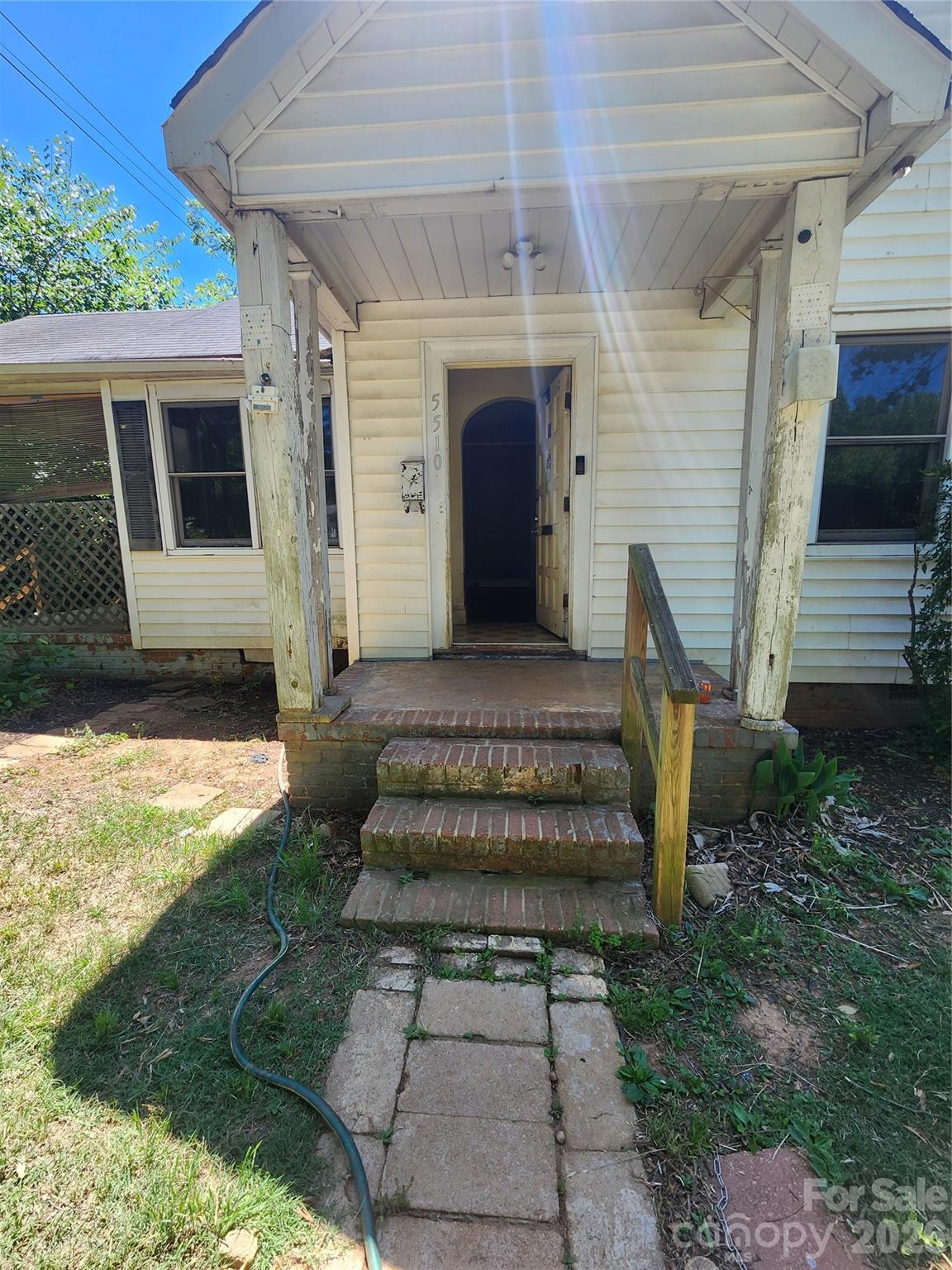 5510 Allen Road E