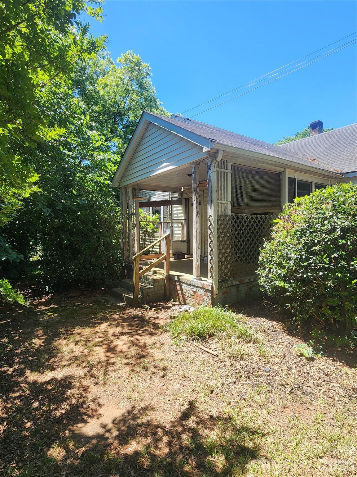 5510 Allen Road E