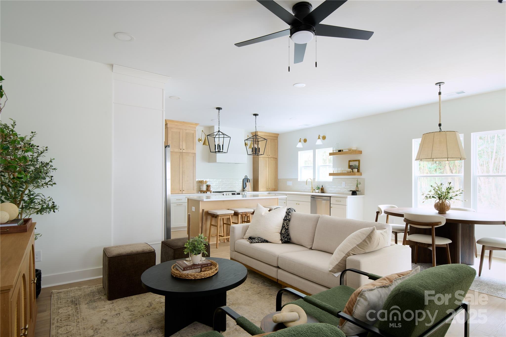 2453 Barnhardt Avenue NW