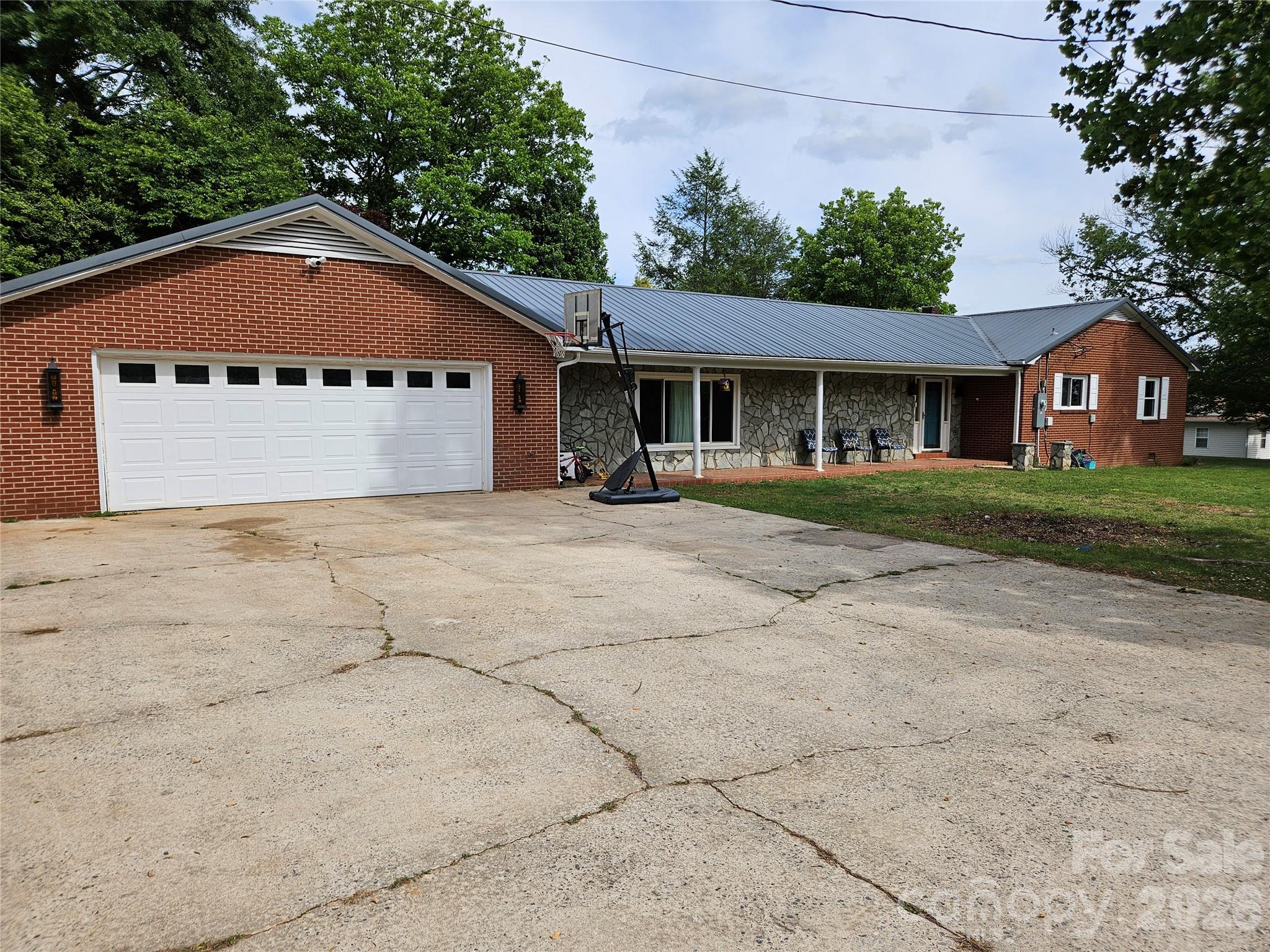 5136 Sherrill Drive