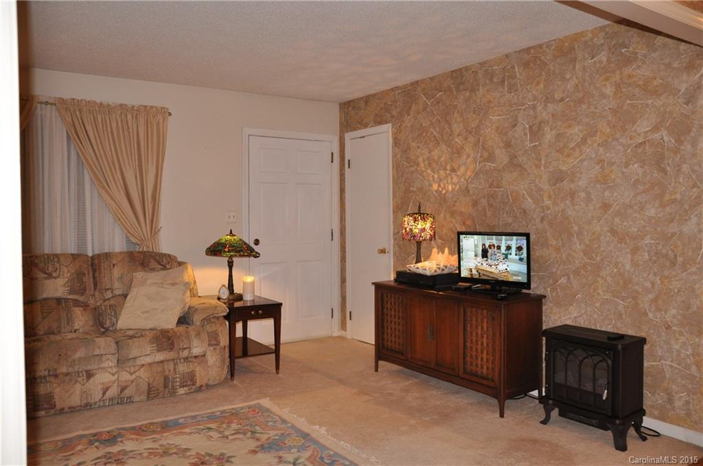 Pinedell - Residential