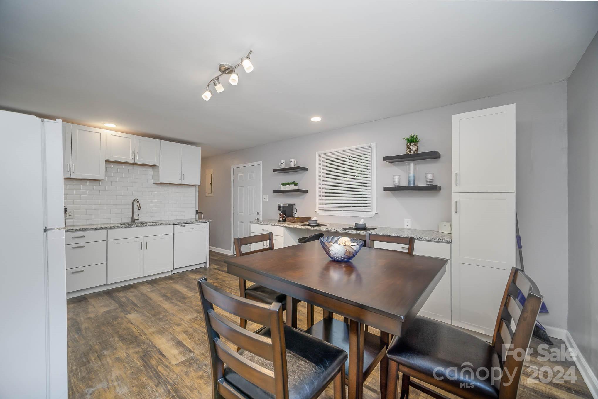 Stoneybrook - Residential