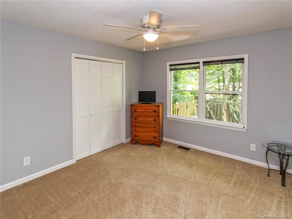 Marlwood Acres - Residential