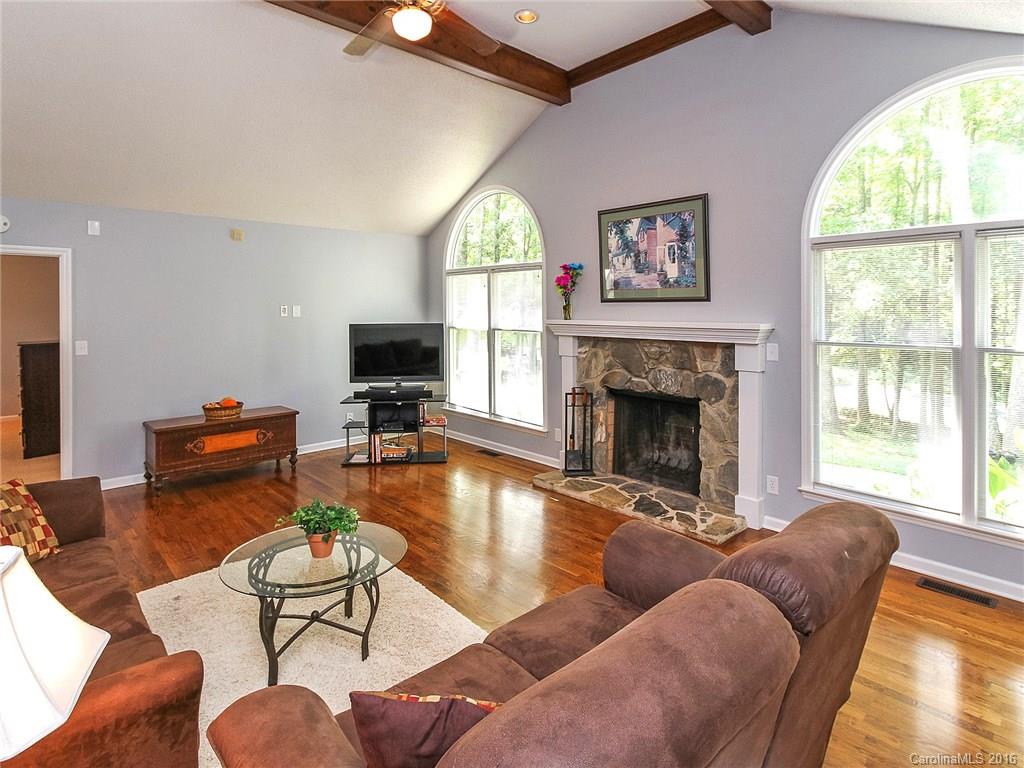 Marlwood Acres - Residential