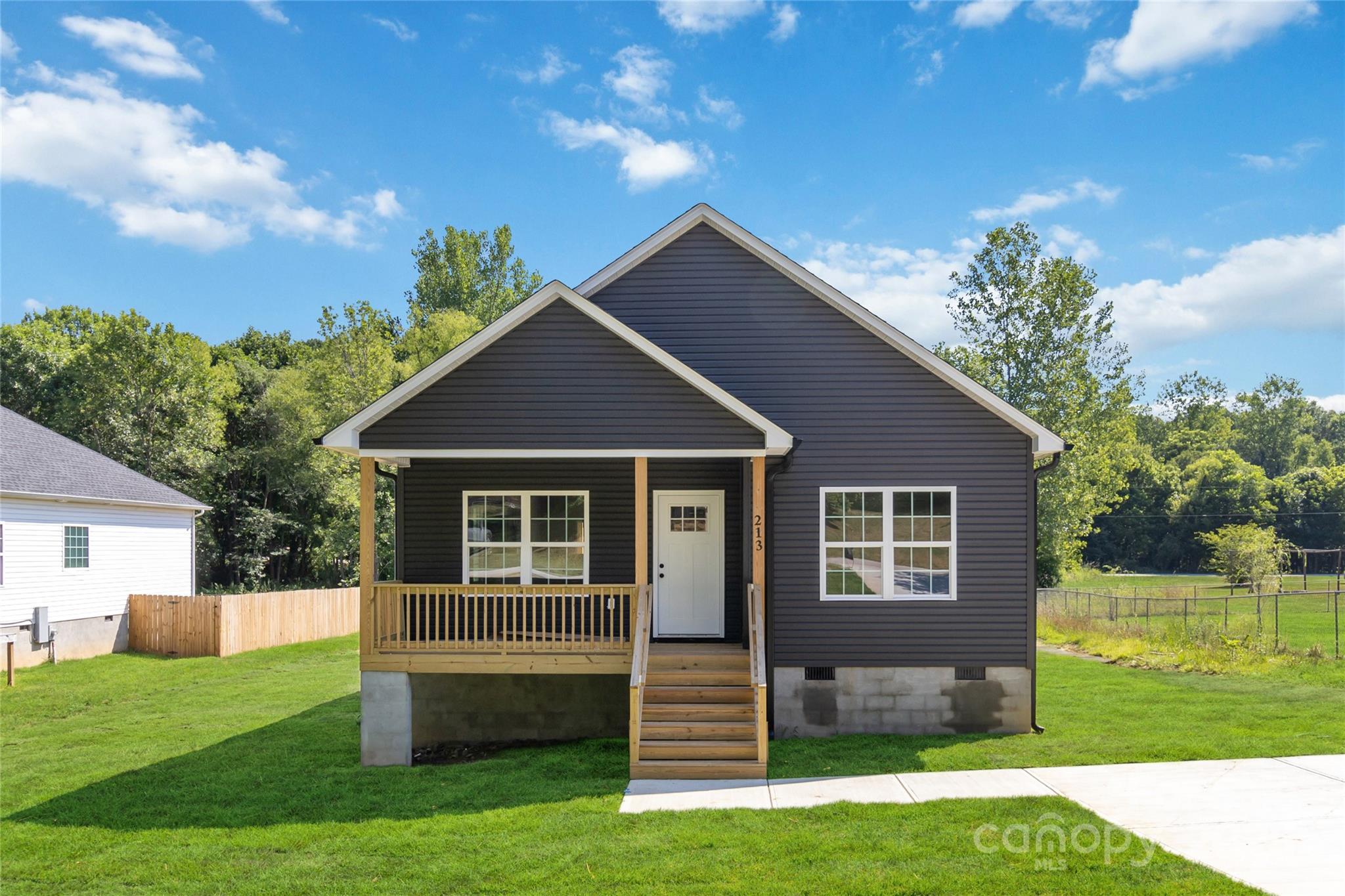 213 Sheffield Drive