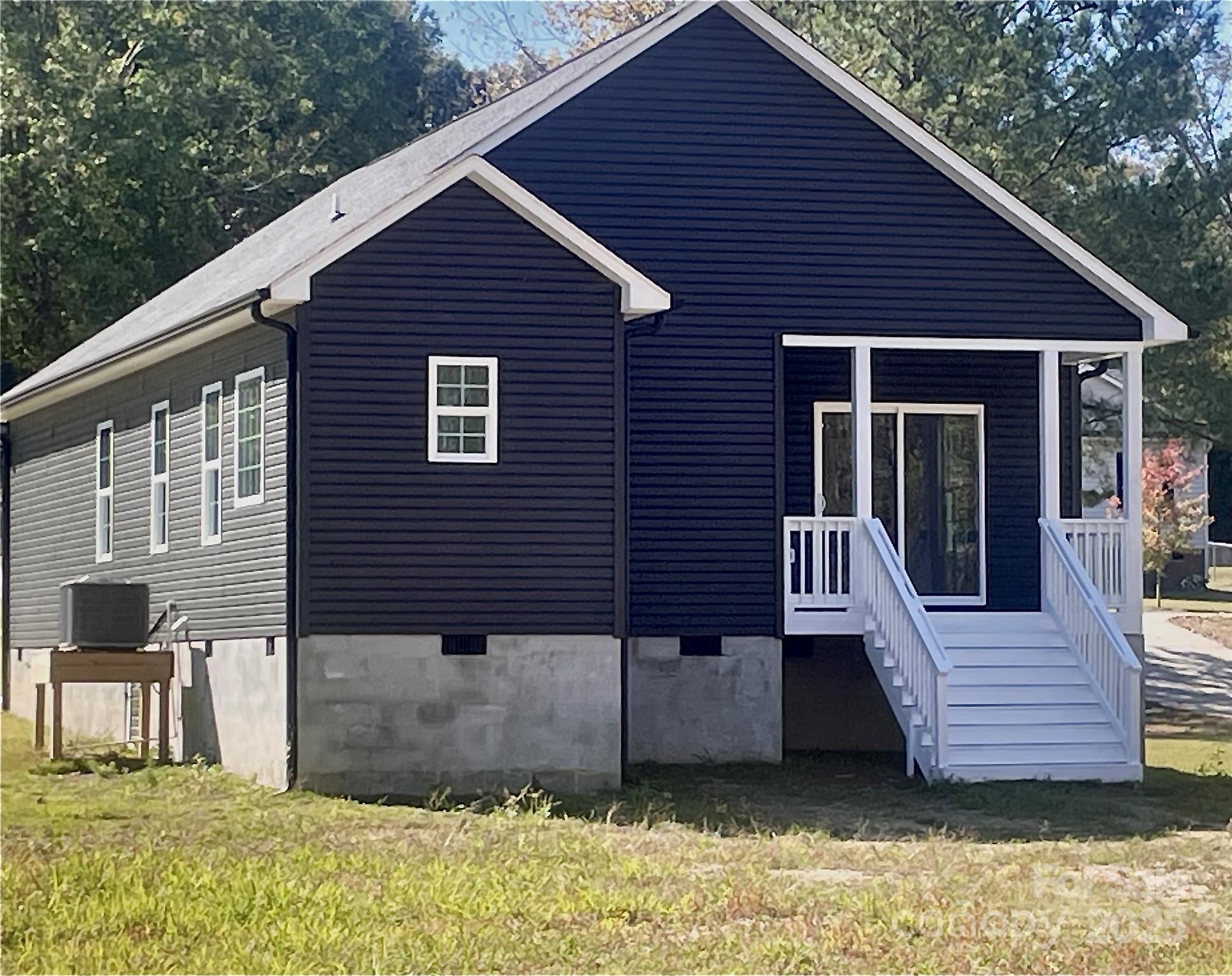 213 Sheffield Drive