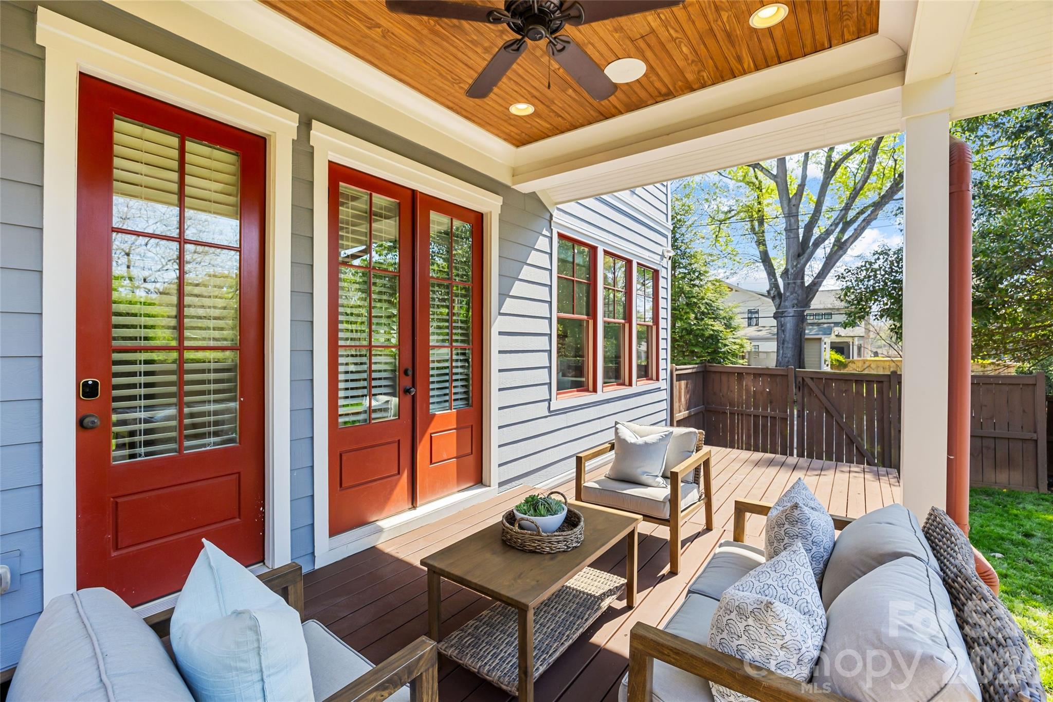 Chantilly - Residential