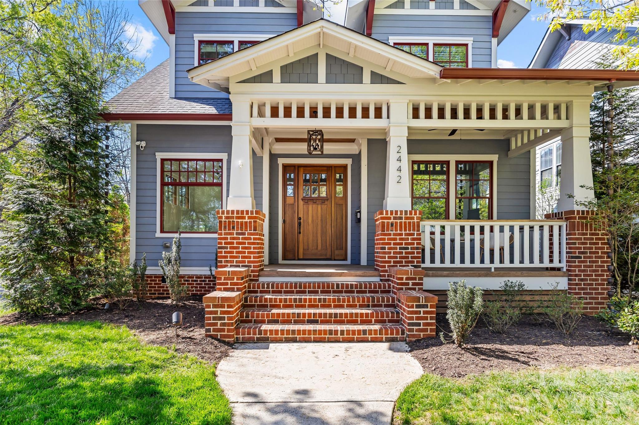 2442 Shenandoah Avenue