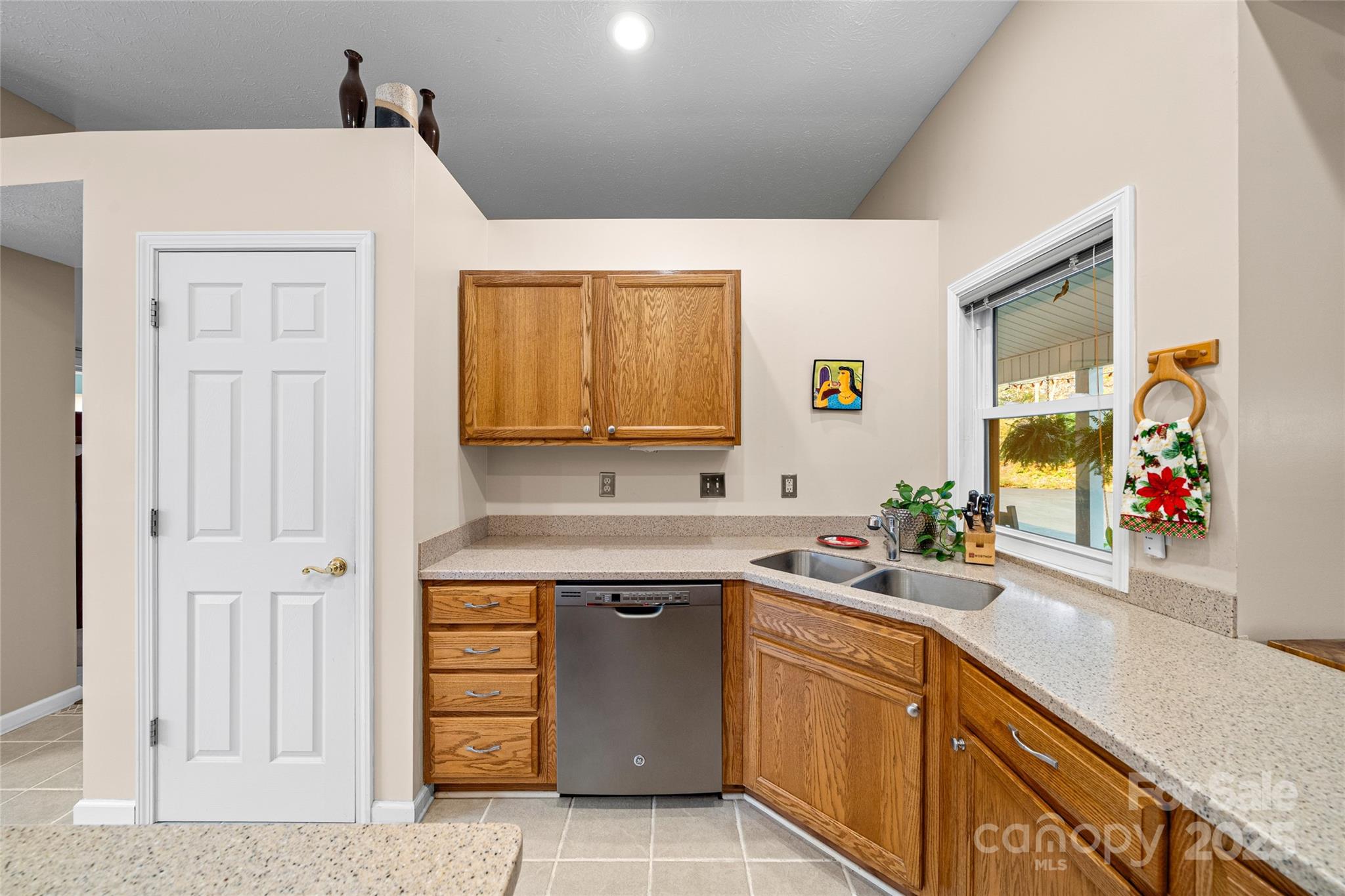 Etowahs Reach - Residential