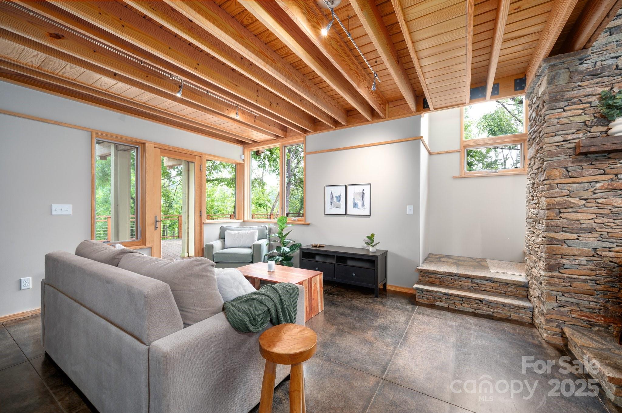 588 Long Branch Road