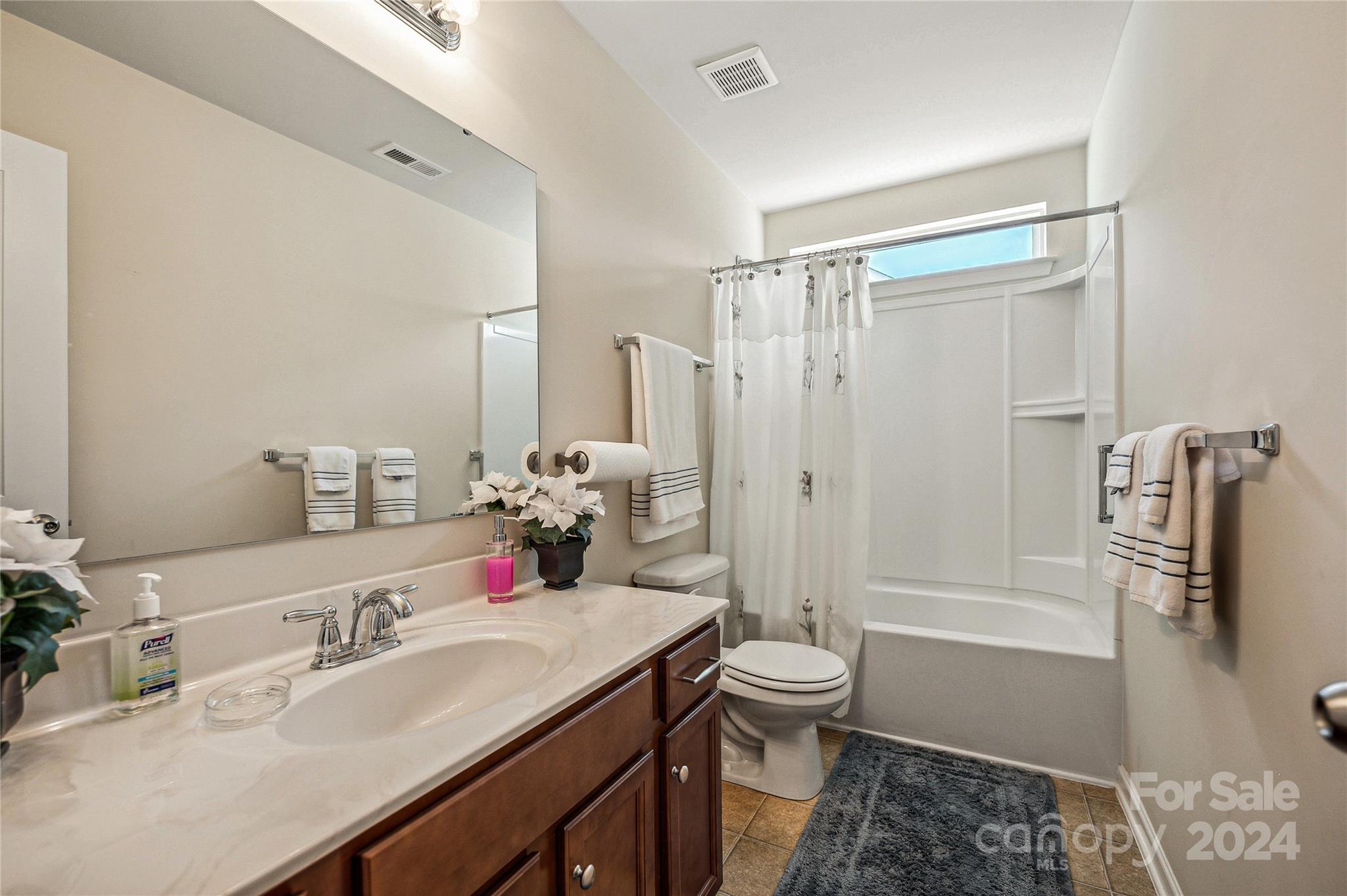 University Commons - Residential