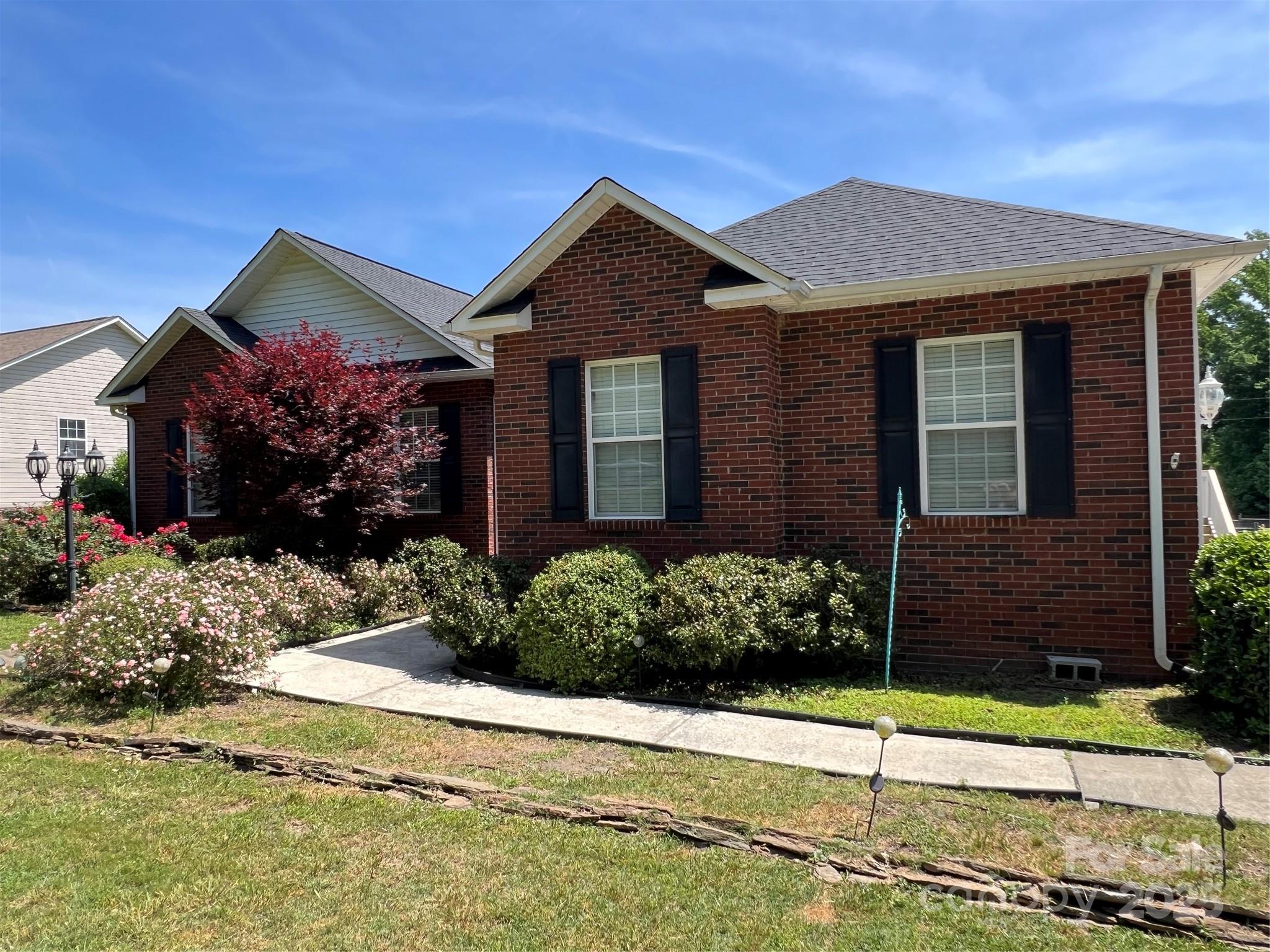 2547 Bill Thompson Road