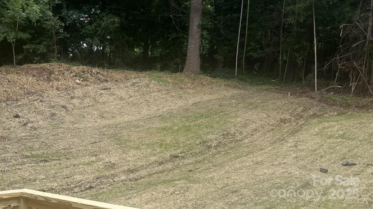 Rolling Hills - Land