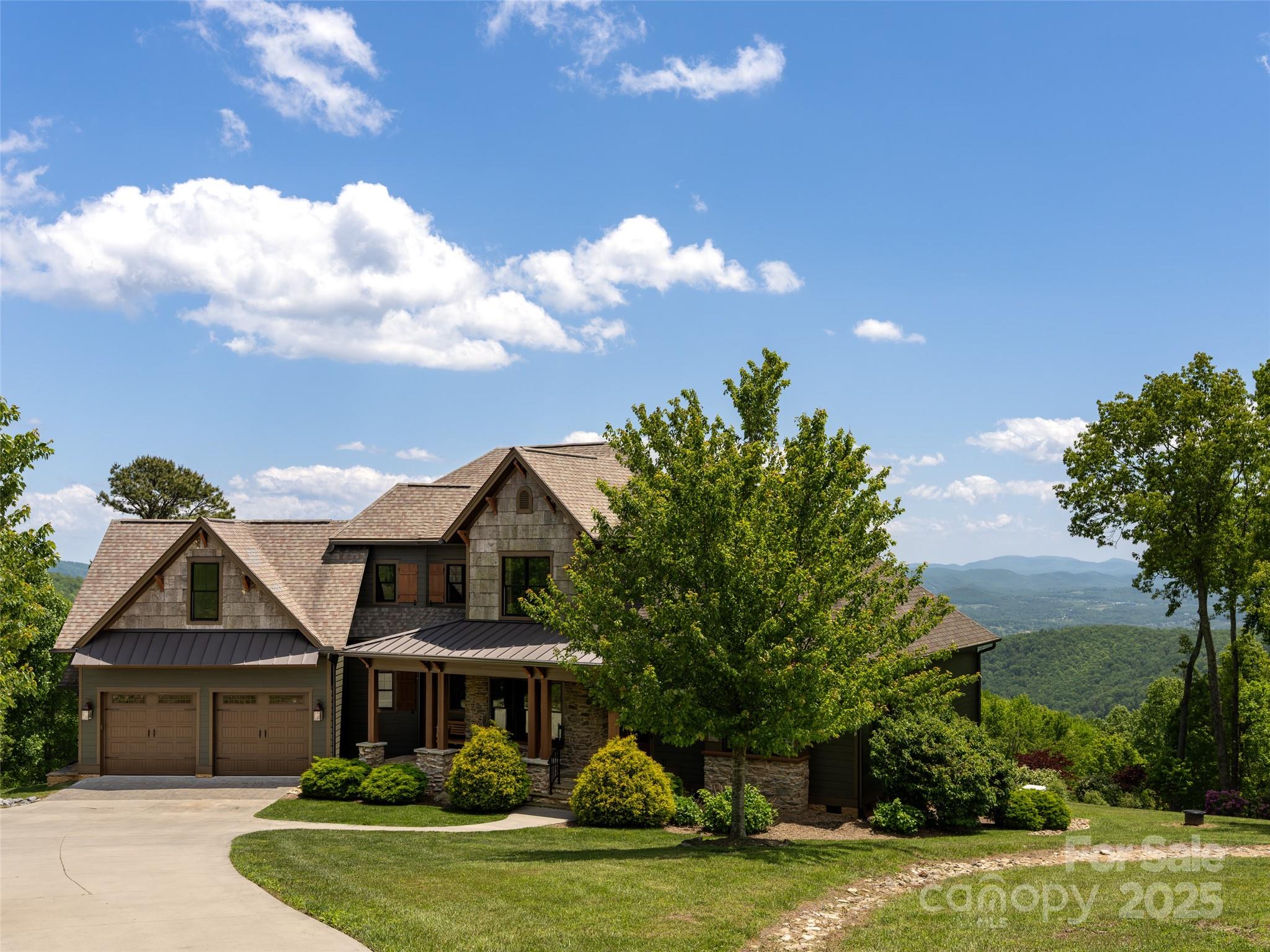 Grand Highlands at Bearwallow - Residential