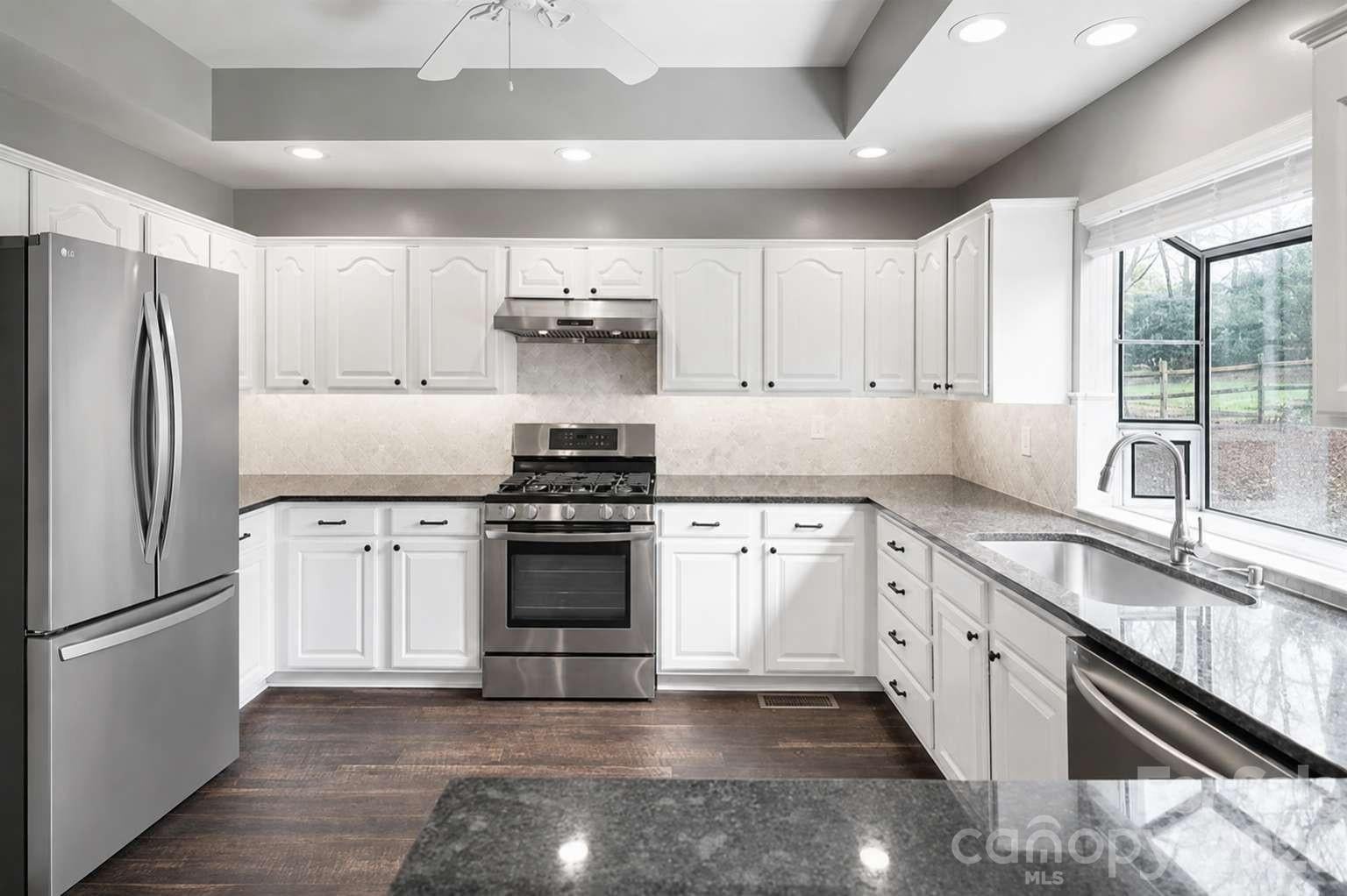 12512 Cliffcreek Drive