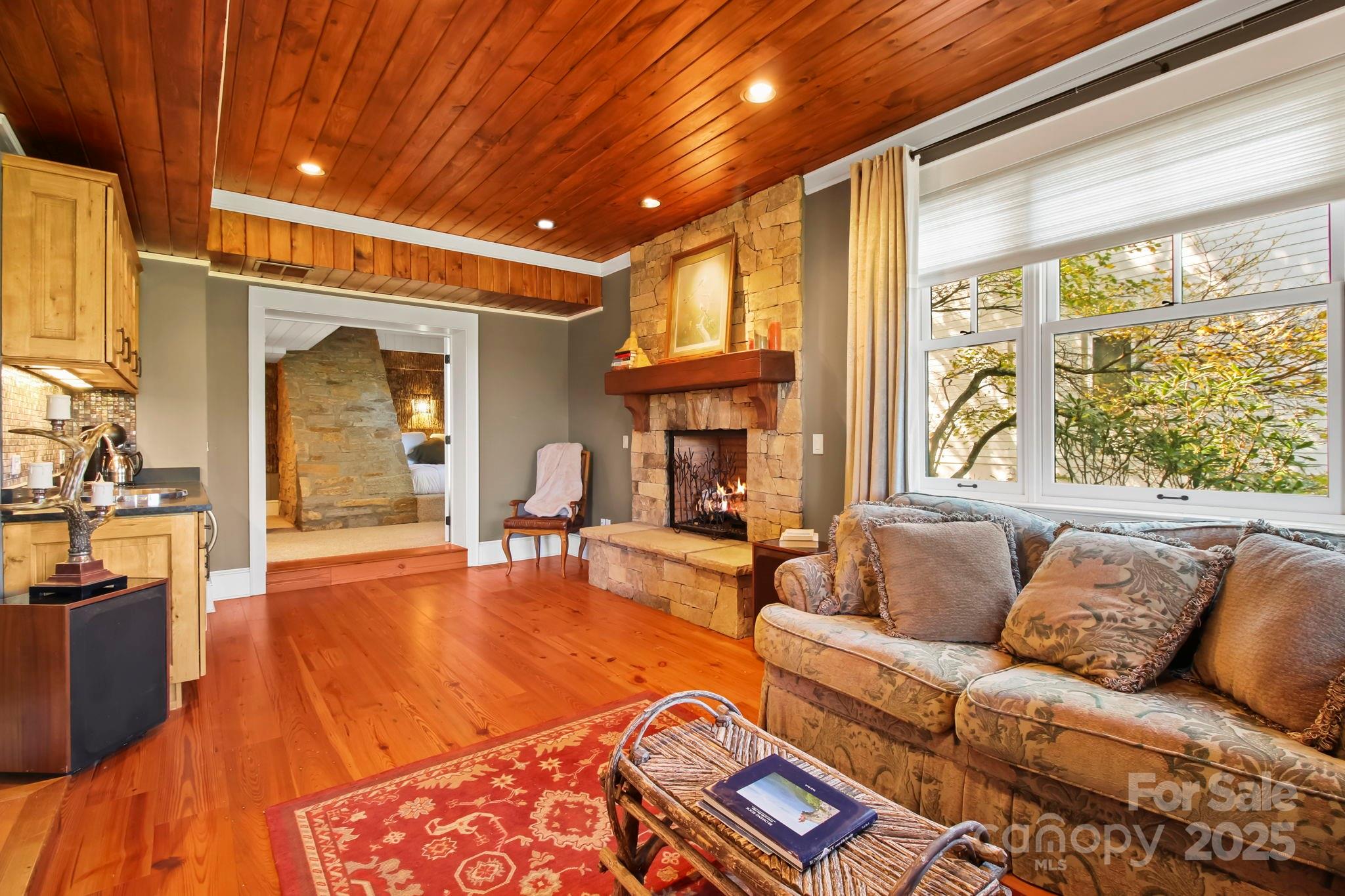 Green Hill - Residential