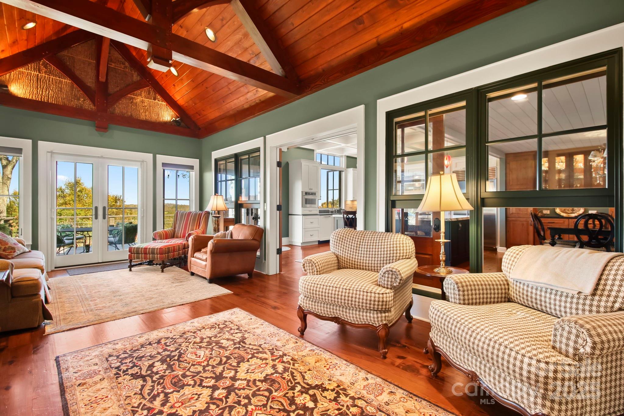 Green Hill - Residential