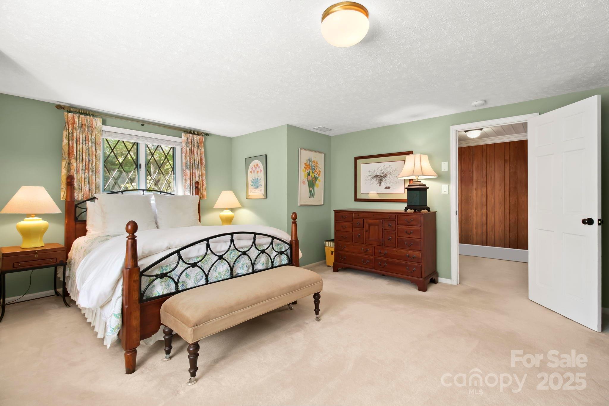 Green Hill - Residential